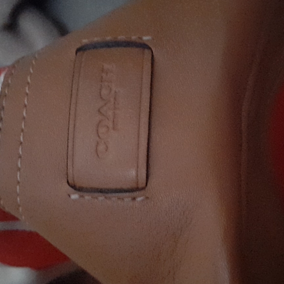 Coach F29921 Hadley Variegated Striped Duffle Silver/coral - Picture 14 of 16